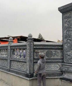 Cổng đá và tường bao nhà thờ mới nhất 2025